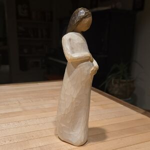 Willow tree Cherish Figurine